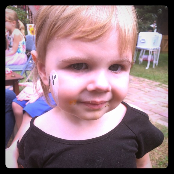 Meet your Posher, Stacey - Picture 1 of 7